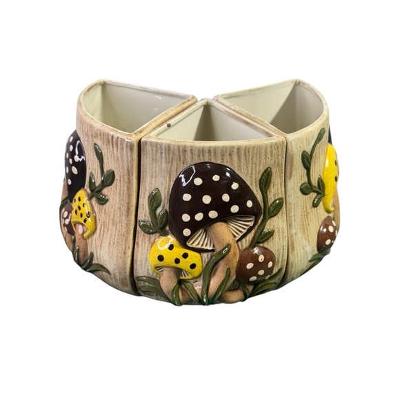 Mushroom Canister Arnels Vintage 70s Divided Canister Missing One Canister & Lid - Picture 1 of 14